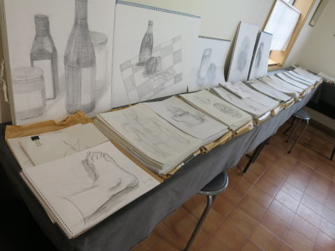 デッサン画-1　のぐちまみ