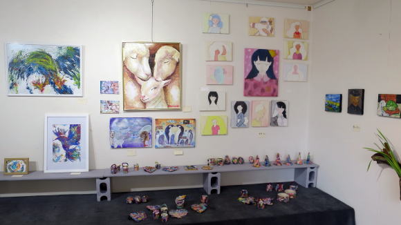 けやきと仲間の絵画作品